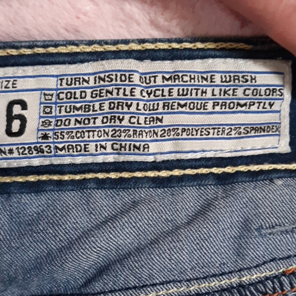 2/$20 Rocks & indigo crops - Picture 6 of 7